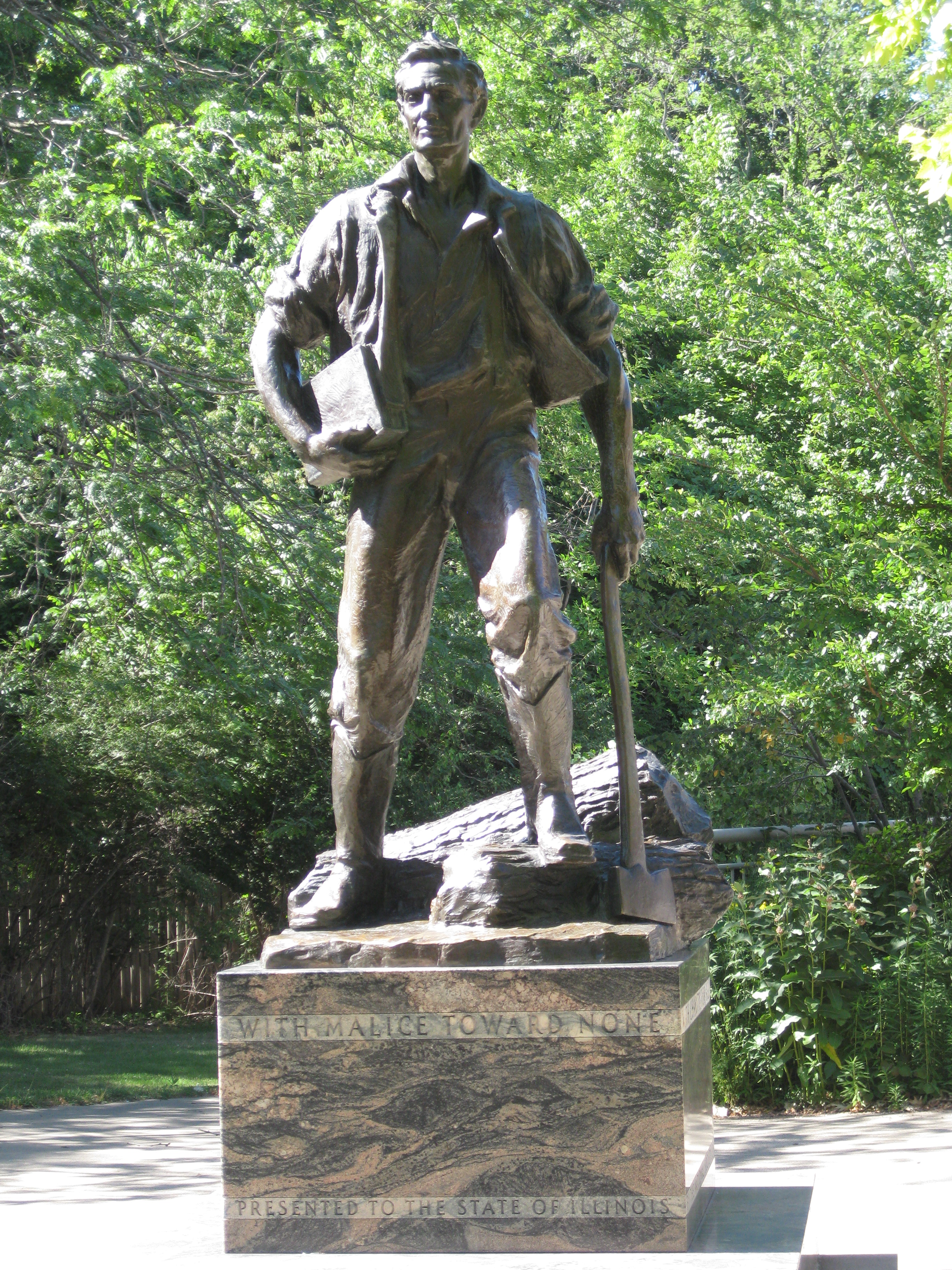 Abraham Lincoln Statue At New Salem, Illinois | slicethelife